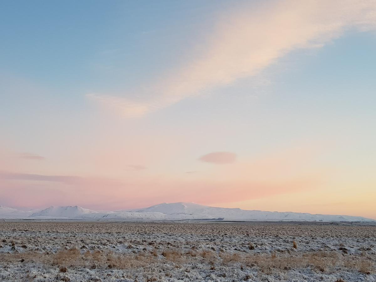 Hekla Cabin 3 Volcano And Glacier View Хела Екстериор снимка